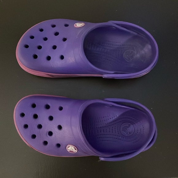 Kids Crocs - Picture 2 of 4
